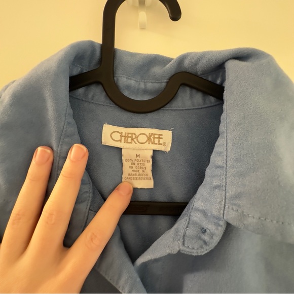 Cherokee Long-sleeve Button Down - Picture 3 of 5